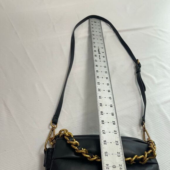 Steve Madden Black Quilted Coleman Purse Handbag - Picture 6 of 13